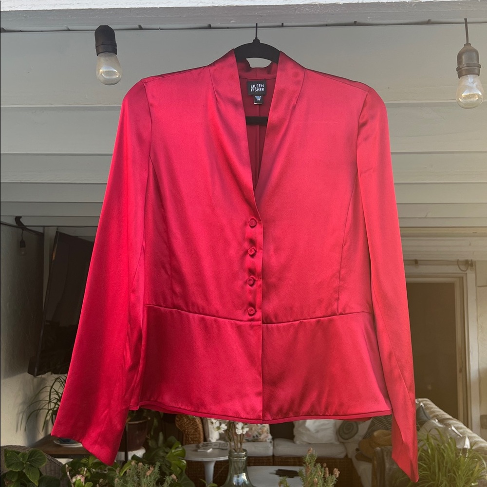 Eileen Fisher Vibrant Burgandy Red Silk Blouse